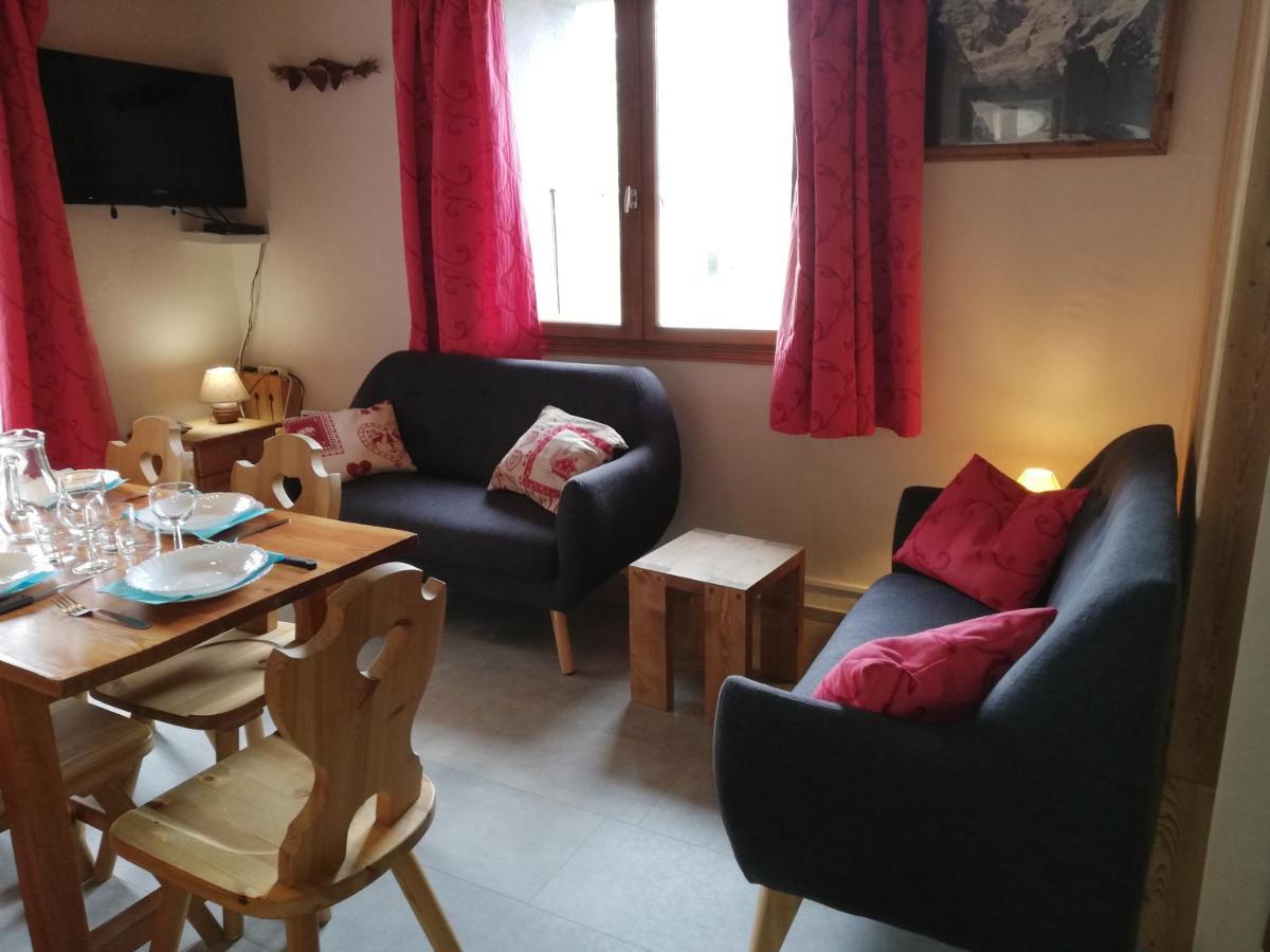 Chalet Renouveau Сен-Мартен-дьо-Белвил Екстериор снимка