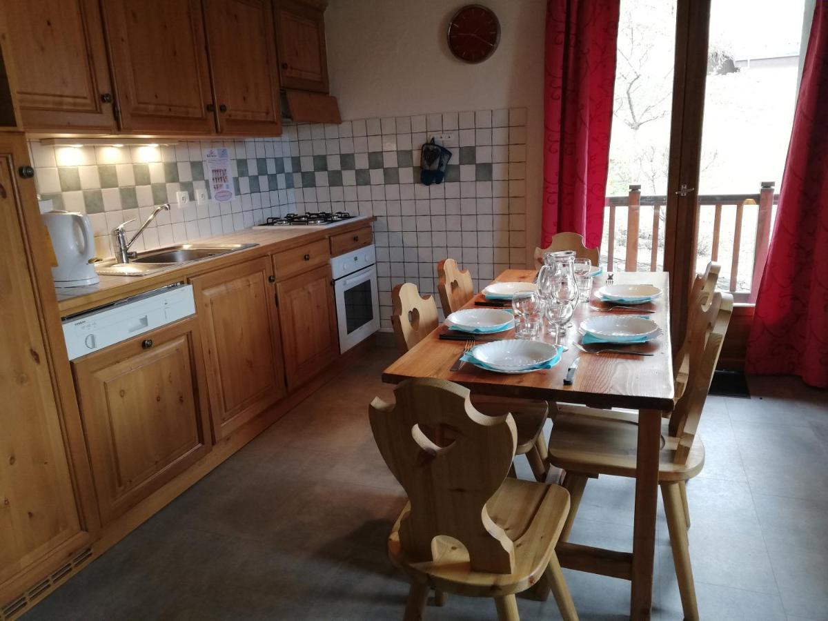 Chalet Renouveau Сен-Мартен-дьо-Белвил Екстериор снимка