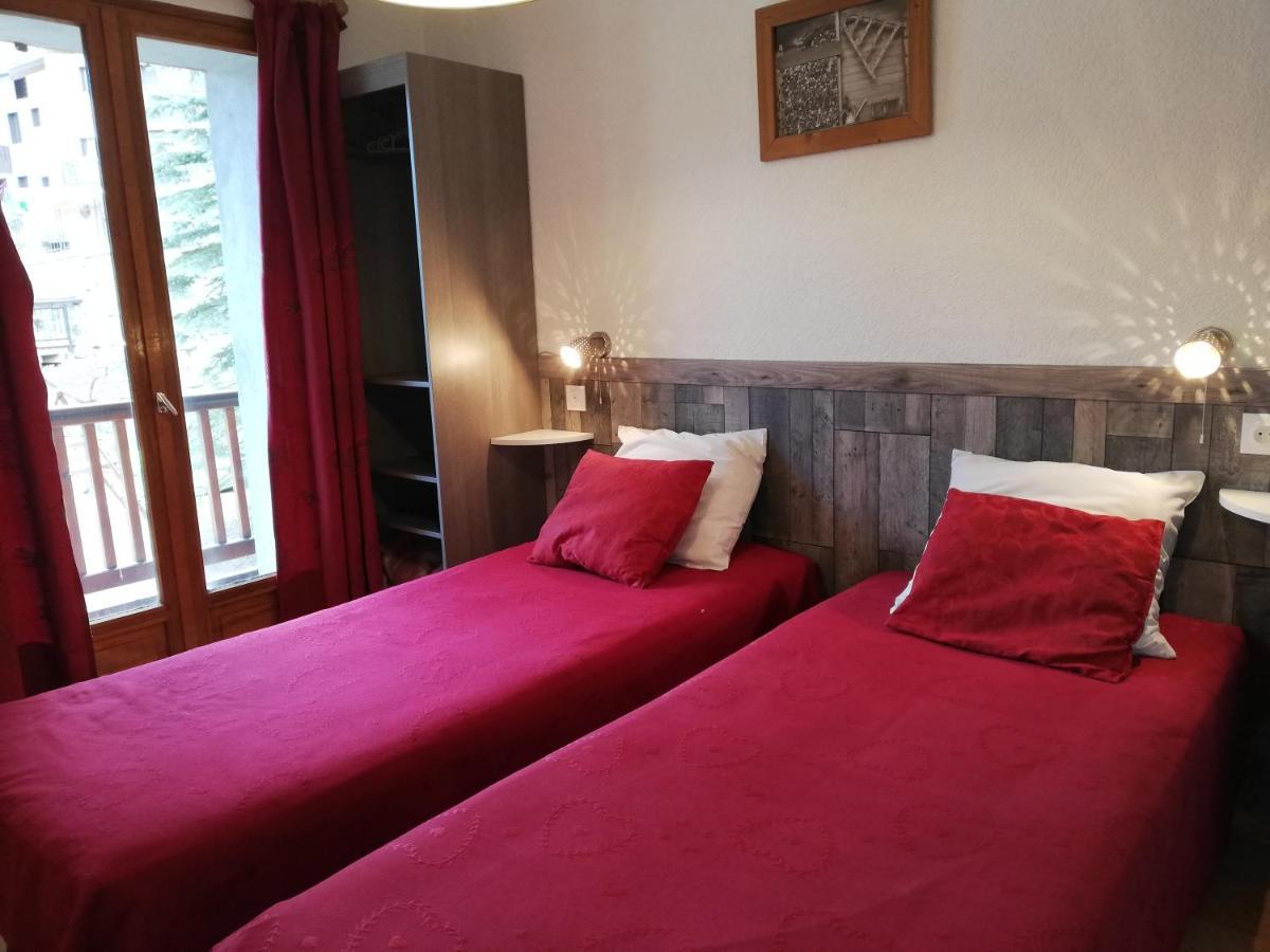 Chalet Renouveau Сен-Мартен-дьо-Белвил Екстериор снимка